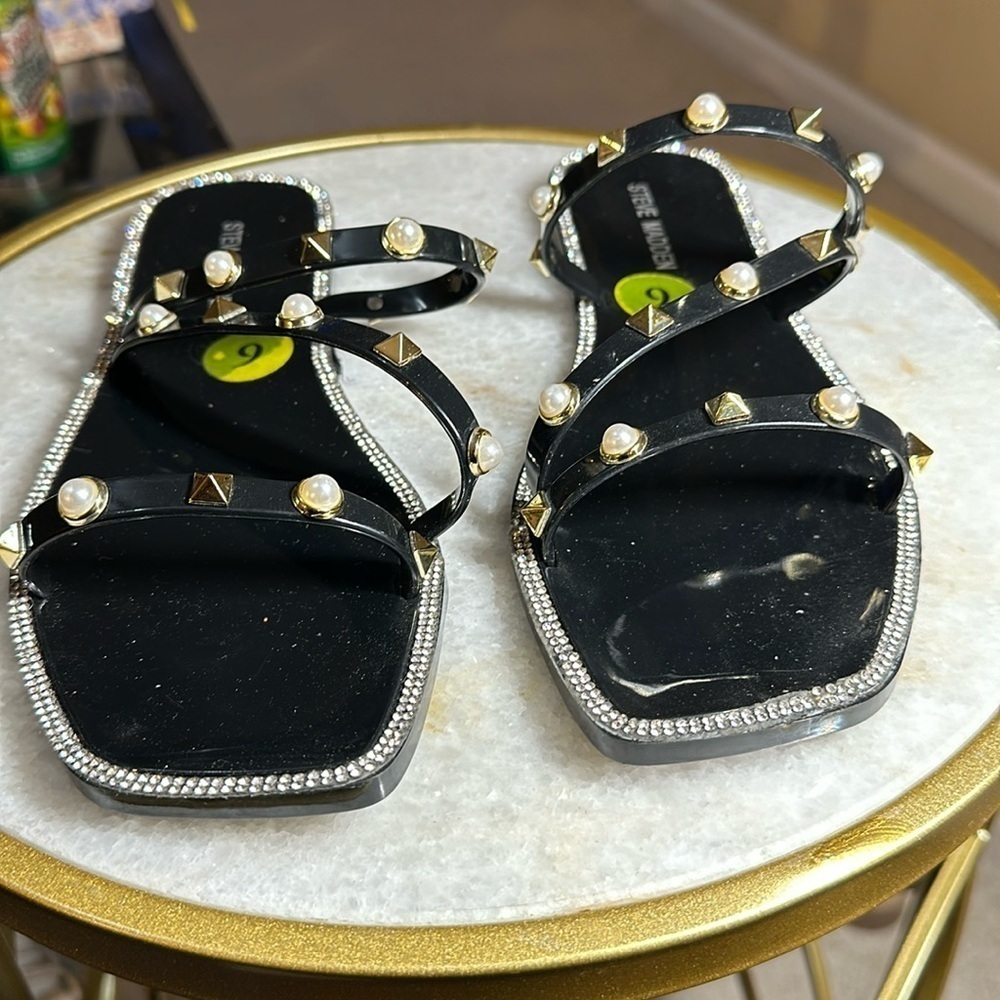 Steve Madden Salsa Jelly Sandals Black Pearl Embellishment Size 9